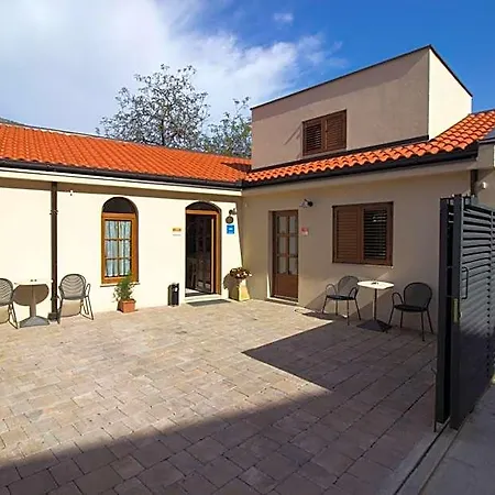 Bed & Breakfast Divani Mostar