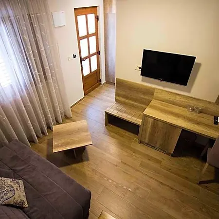 Divani 3*