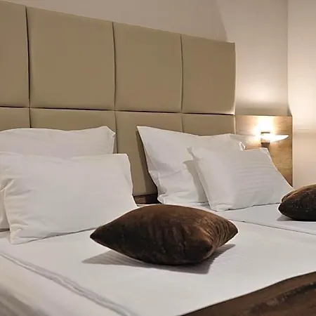 Divani Mostar