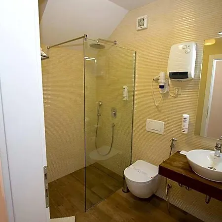 Divani Bed & Breakfast Mostar