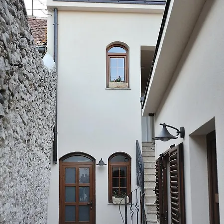 Divani Bed & Breakfast Mostar