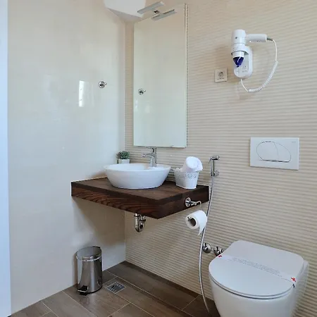 Divani Mostar