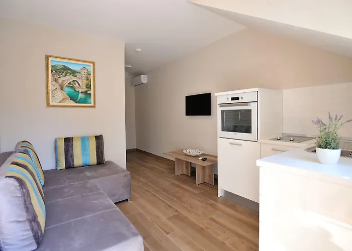 Divani 住宿加早餐酒店 3*