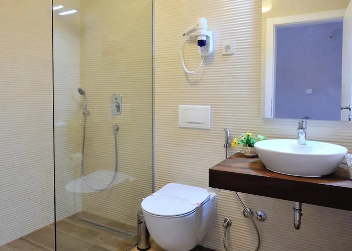 住宿加早餐酒店 Divani 莫斯塔尔