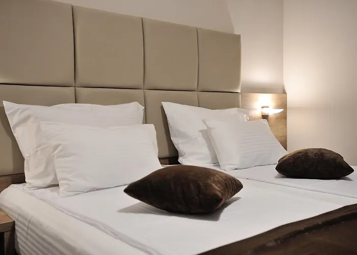 Divani 住宿加早餐酒店 3*