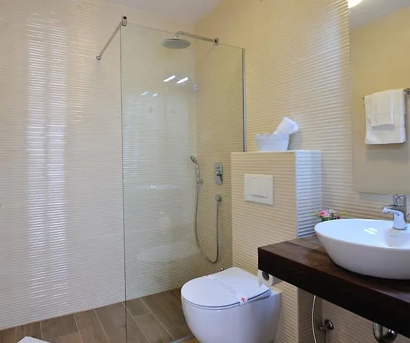 住宿加早餐酒店 Divani 莫斯塔尔